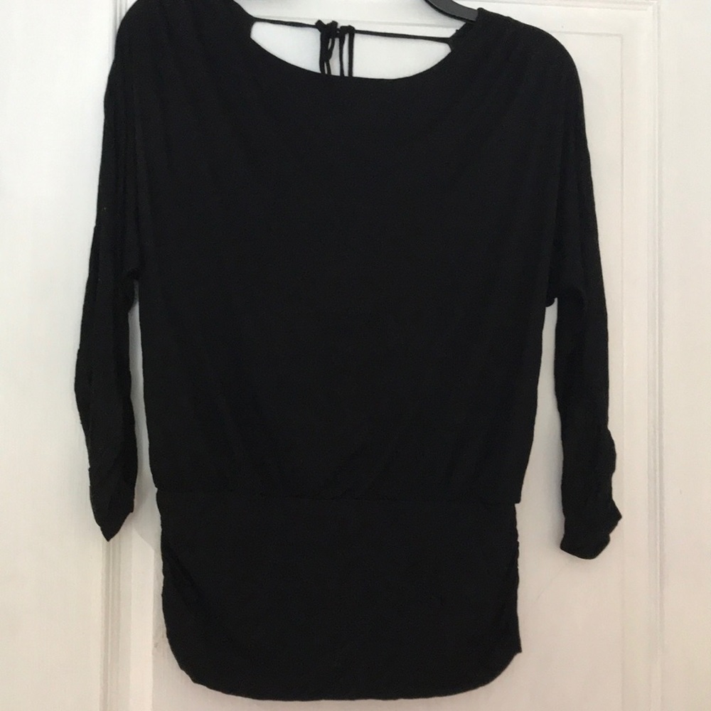WHBM Top